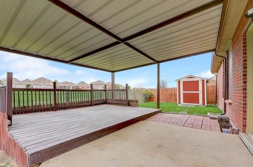 5859 Misty Breeze Dr, Fort Worth TX  76179-5274 exterior