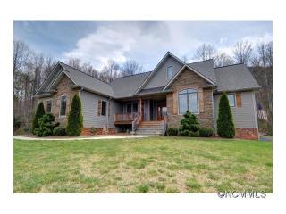 374 Sweetwater Dr, Canton, NC 28716-8708