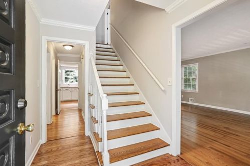 5038 Heatherdale Ln, Atlanta, GA 30360-1669