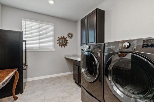 27938 Clifton Pl, Denver CO  80016 exterior