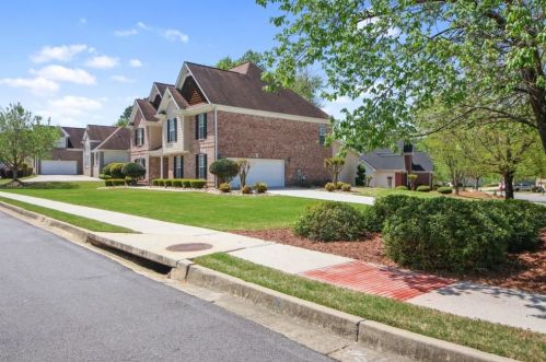 204 Graymist Path, Loganville, GA 30052-7853