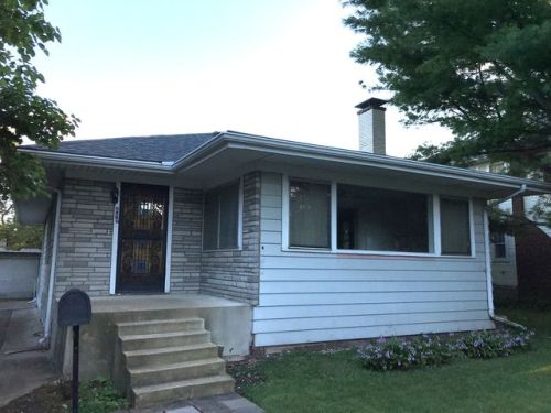 609 Clark St, Champaign, IL 61820-4504