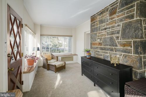 510 Kings Hwy, Haddonfield NJ 08033-2114 exterior