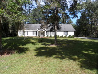 71 Eagle Ln, Midway, GA 31320-3518