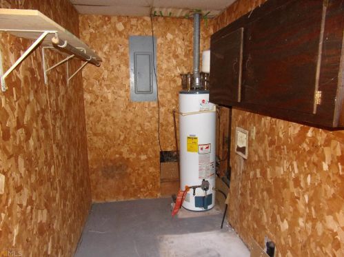 1164 Tony Vly Dr, Conyers GA 30013-2943 exterior