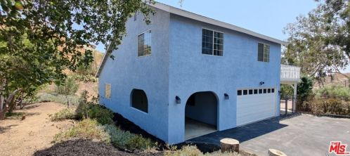 2569 Mt Vernon Ave, Riverside CA  92507-3202 exterior