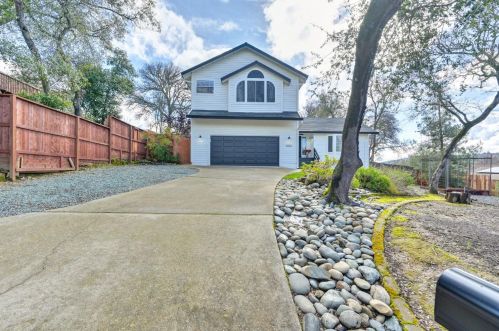 2531 Riviera Cir, Folsom, CA 95762-4009