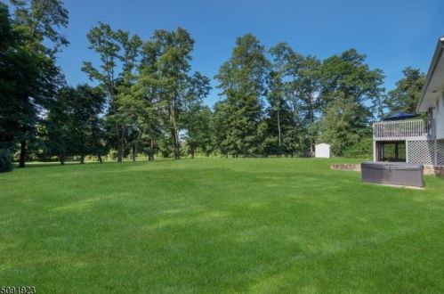 40 Ironia Rd, Dover NJ  07869-3905 exterior