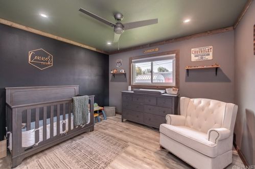 4050 Helene St, Simi Valley CA 93063-2929 exterior