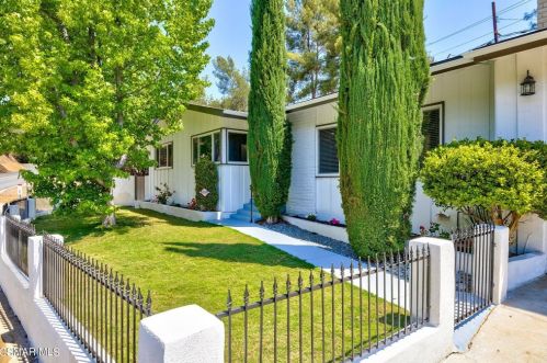 24664 Dry Canyon Cold Creek Rd, Calabasas, CA 91302-3212