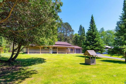 4466 Ugstad Rd, Duluth, MN 55811-1316