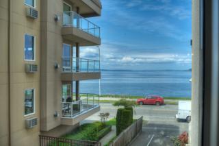 1156 Alki Ave, Seattle, WA 98116-1809