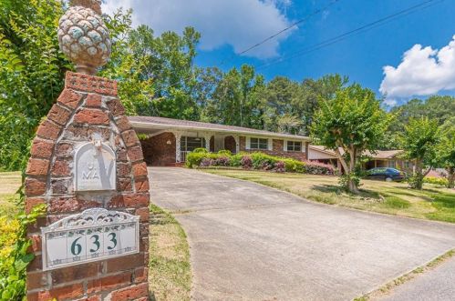 633 Handley Ave, Atlanta GA  30310-2210 exterior