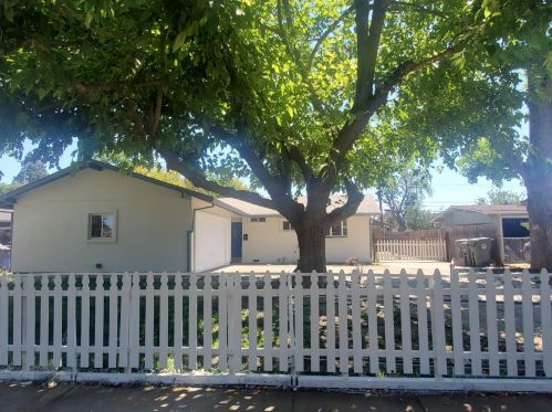 2709 Los Amigos Dr, Rancho Cordova, CA 95670-3430