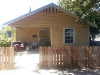 103 C St, Tracy, CA 95376-4536