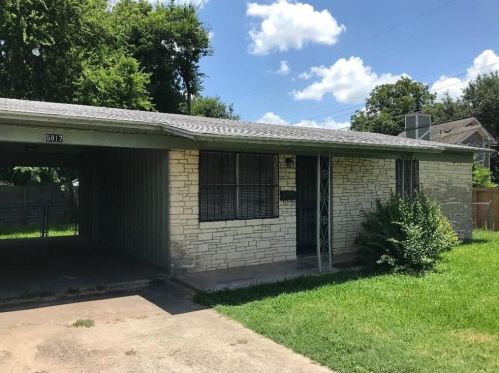 5817 Cameron Rd, Austin TX  78723-1840 exterior