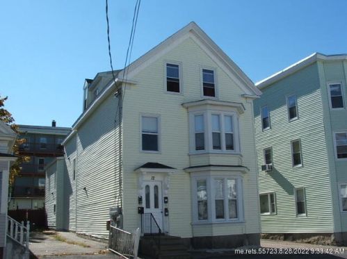 12 King St, Biddeford, ME 04005-5157