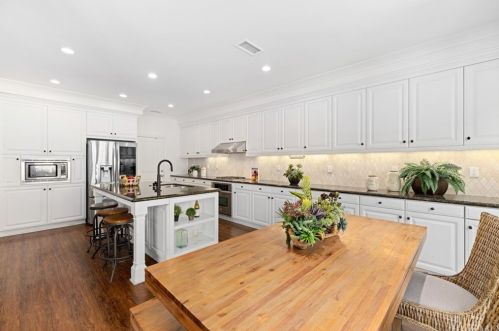 29 Bromeliad, Irvine CA  92618-2247 exterior