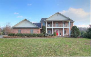 116 Apple Tree Dr, Clinton, TN 37716-6095