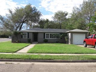 3403 36th St, Lubbock TX  79413-2233 exterior