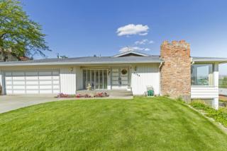 8304 Northview Ct, Spokane, WA 99208-9636