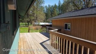 2034 Pleasant Creek Rd, Rogue River OR  97537-4721 exterior