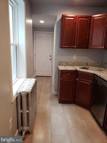 1914 Firth St, Philadelphia, PA 19125-1305