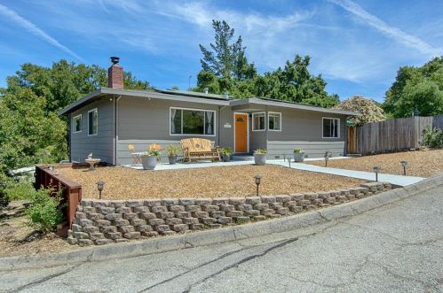 201 Hidden Valley Dr, Ben Lomond, CA 95005-9537