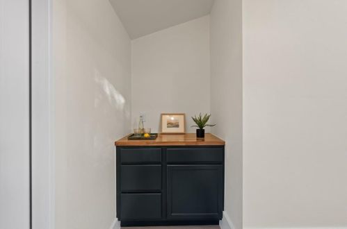 5006 Buffalo Pass, Austin TX  78745-2832 exterior