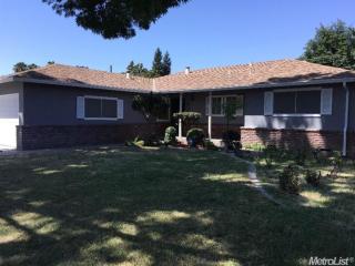2321 Newport Dr, Modesto, CA 95350-3426