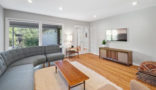 2401 Bluffview Dr, Austin TX  78704-5822 exterior