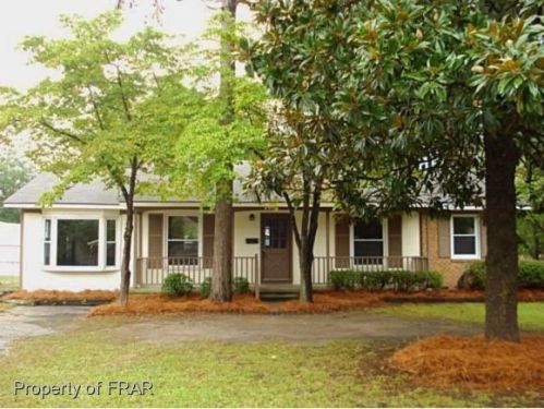5318 Maryland Dr, Fayetteville, NC 28311-1328