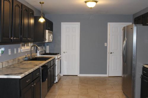 5 Trail Blaze Cir, Festus, MO 63028-6217
