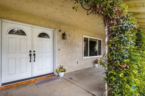 121 Barbara St, Anaheim CA  92806-3825 exterior