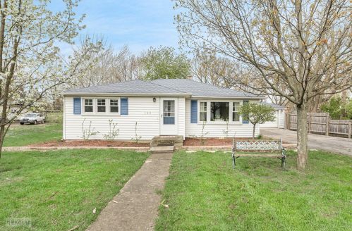 105 Wabena Ave, Minooka, IL 60447-8769