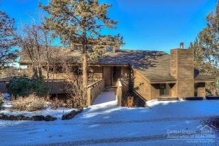 521 15th St, Eagle Crest, OR 97756-2502