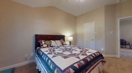 8760 Skyline Ln, Conroe TX  77302-3458 exterior