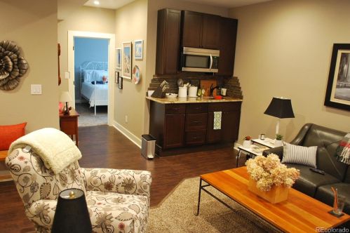 6674 Kellerman Way, Aurora CO 80016-6199 exterior