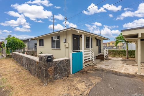 1715 Akina St, Honolulu HI  96819-4076 exterior