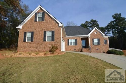 195 Hidden Cove Dr, Bogart, GA 30622-3502