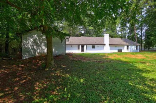 2446 Highway 20, Conyers GA  30012-2725 exterior