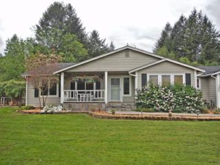 170 Hidden Meadows Dr, Napavine, WA 98532-9698