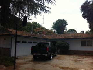 567 Scott Ave, Fresno, CA 93704-2510