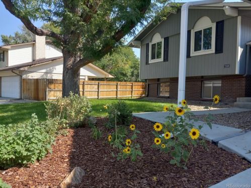 7128 Spruce St, Englewood CO  80112-1741 exterior