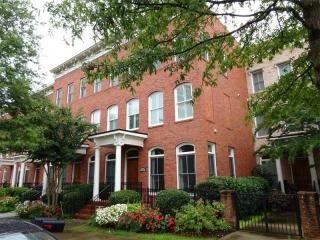 897 Inman Village Pkwy, Atlanta GA  30307-5517 exterior