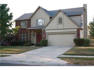 10446 Beacon Ln, Indianapolis, IN 46256-9743