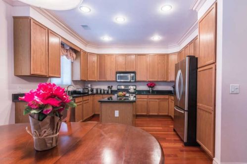 26 Londonberry Dr, Holmdel Village, NJ 07733-3103