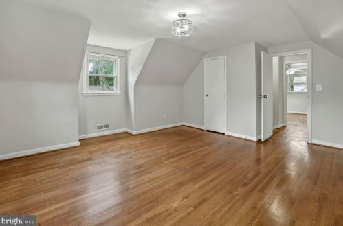 3919 Isbell St, Silver Spring MD 20906-4220 exterior