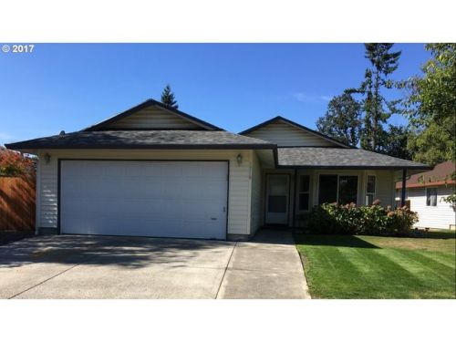 1216 4th Ave, Battle Ground, WA 98604-8927