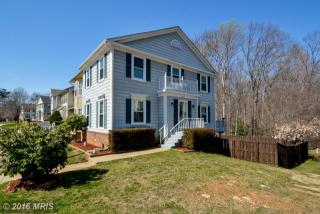 5000 Lambsgate Ln, Woodbridge, VA 22193-4349